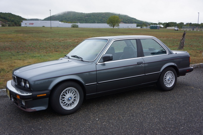 Sal's E30 BMW 3-Series